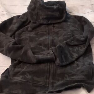 Lululemon camo scuba size 12